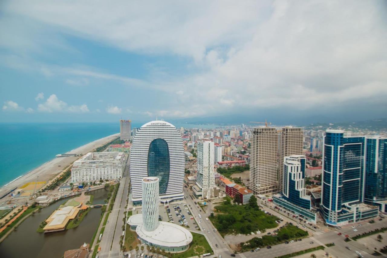 Orbi City Twin Towers Batumi Exterior photo